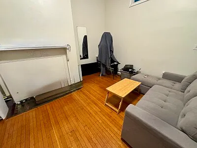 41 Bay State Rd — Photo 3