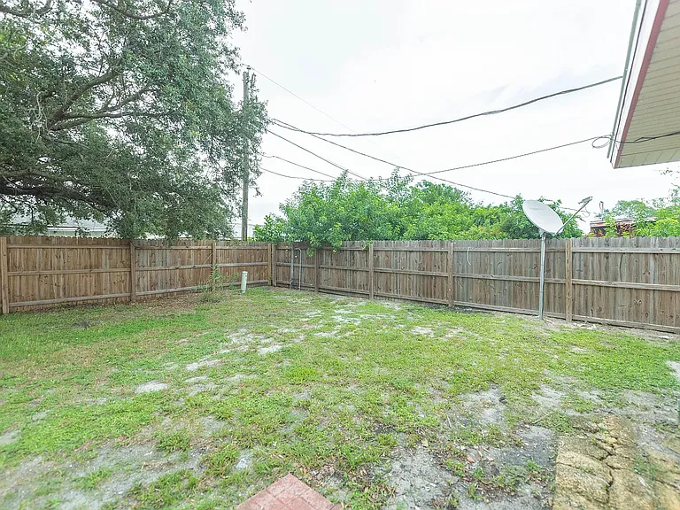Galleon Ave NE — Photo 19