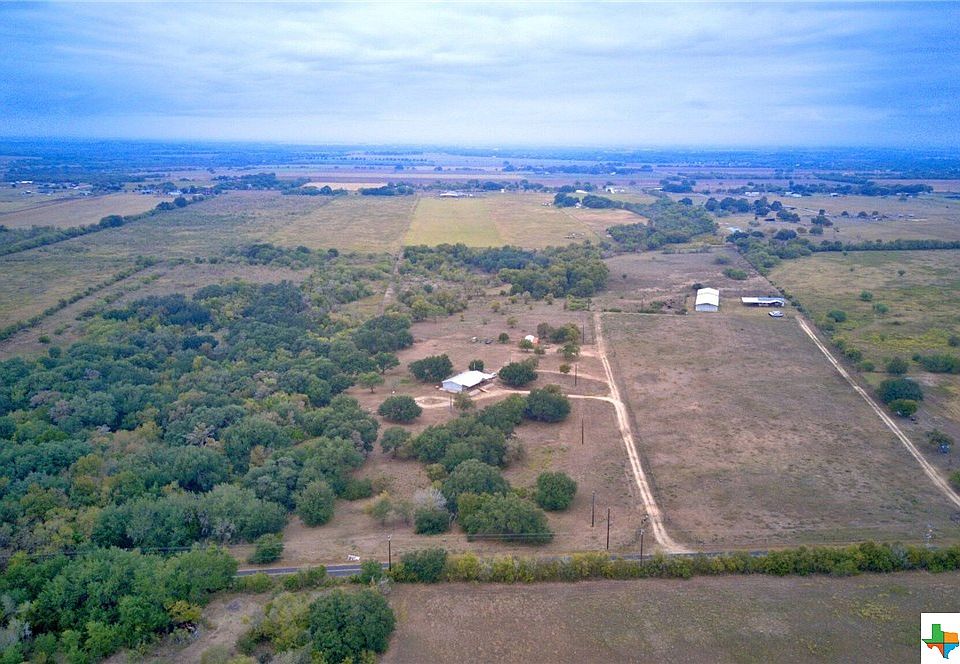 2nd image of New Berlin Rd