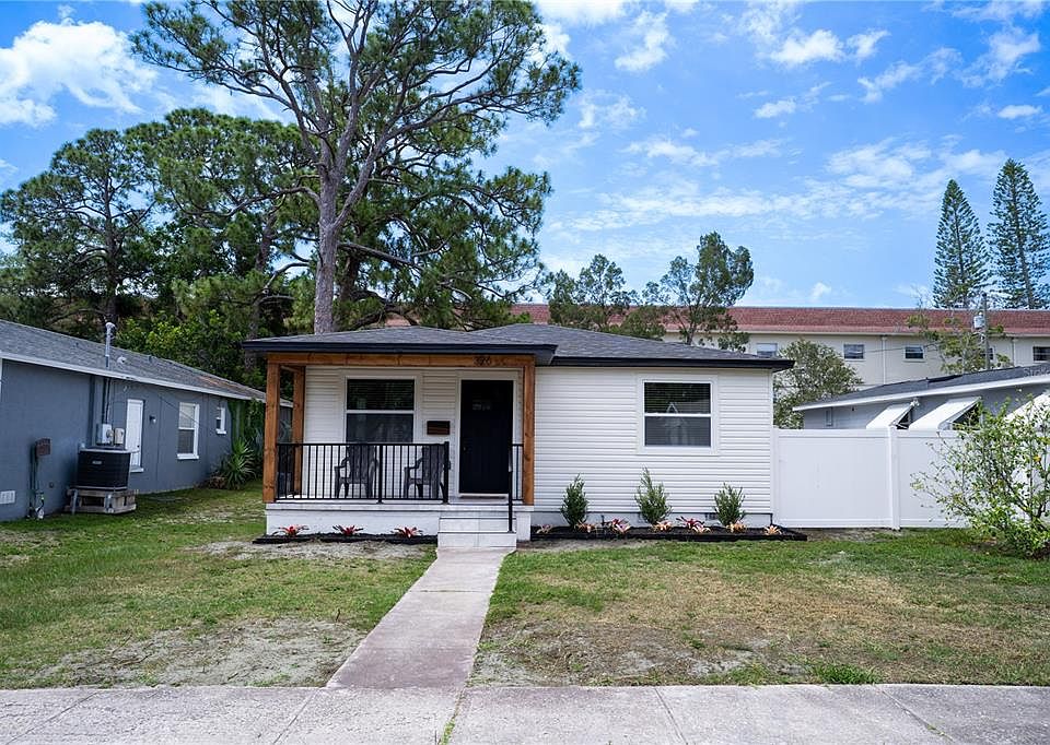 1st image of 326 41ST AVENUE N