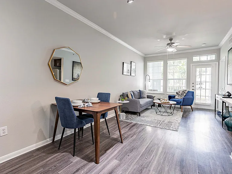 Dining-Room-02-Grand-Parkway-Katy-04