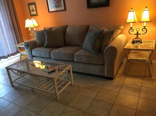 850 Mallery St #2W, Saint Simons Island, GA 31522