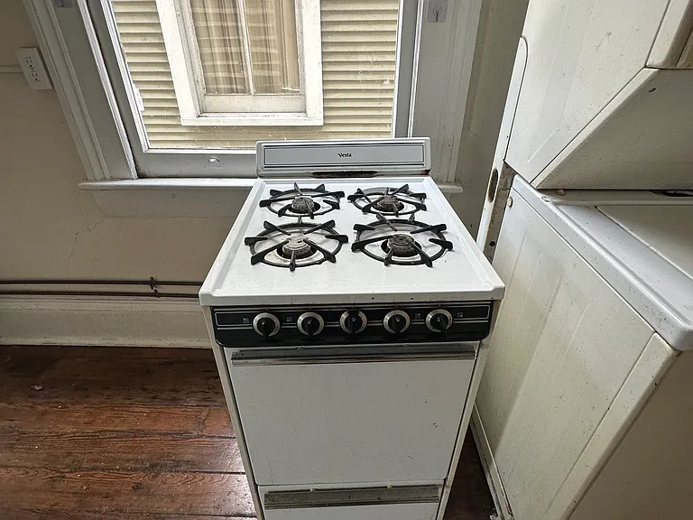 2403 Saint Charles Ave #203 — Photo 10