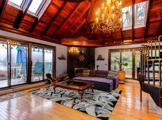 141 Cherry Point Cir, Canadensis, PA 18325