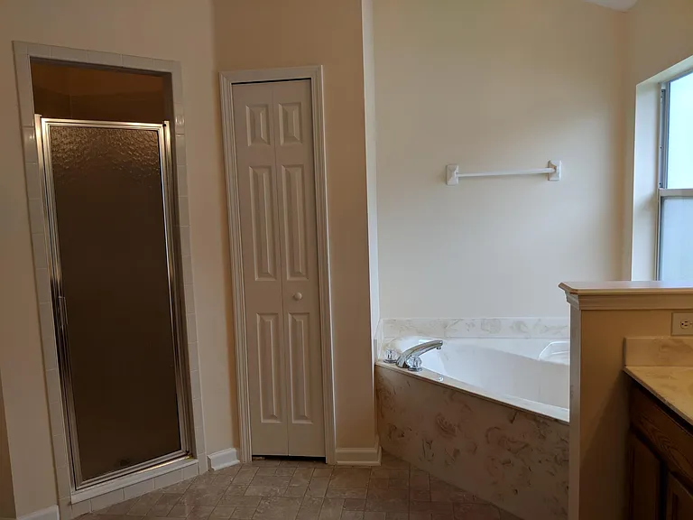 2170 S Cranbrook Ave — Photo 9