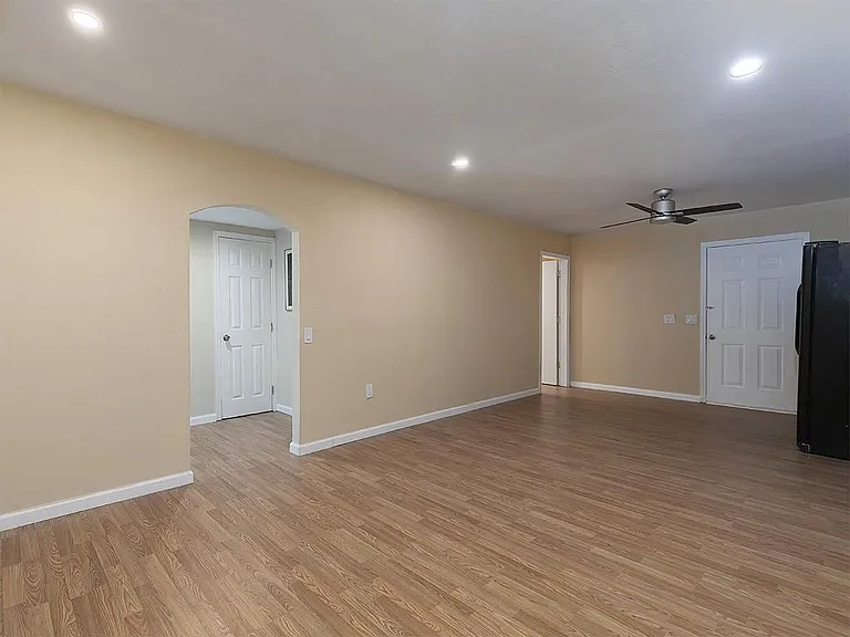 16 Huntcliff Dr — Photo 28