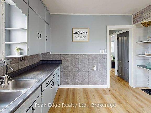 5th image of 281 6th St