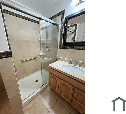848 Girard St — Photo 11