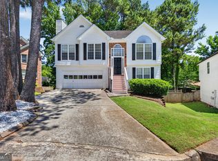 340 Fountainmist Trl, Lawrenceville, GA 30043