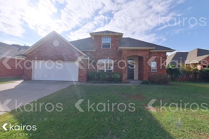 1st image of 1328 SW 121st Pl