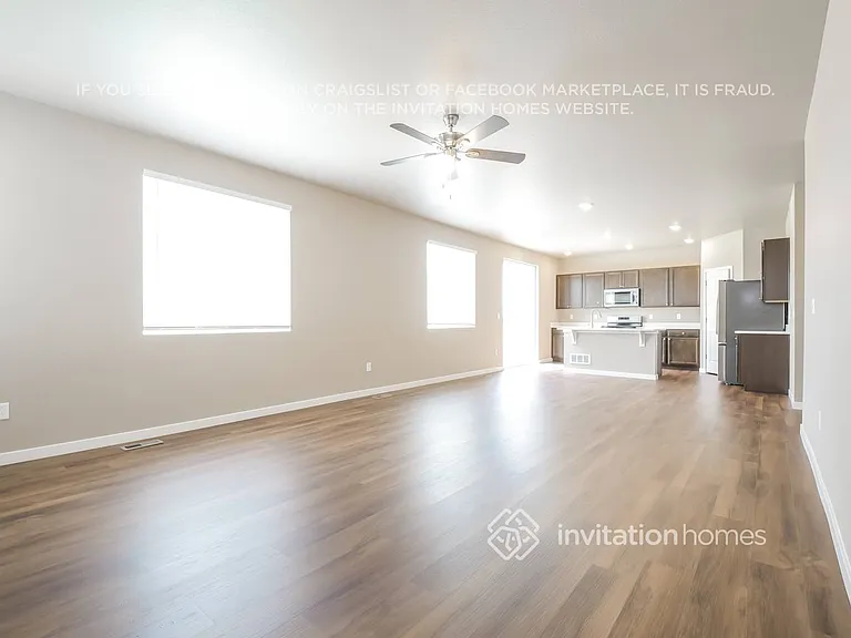 422 Elbert St — Photo 6