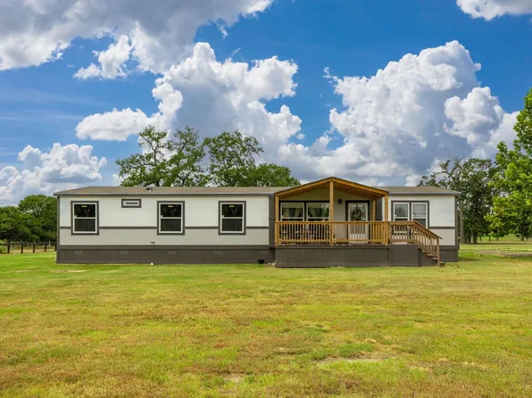 28565 Mellman Rd, Hempstead, TX 77445