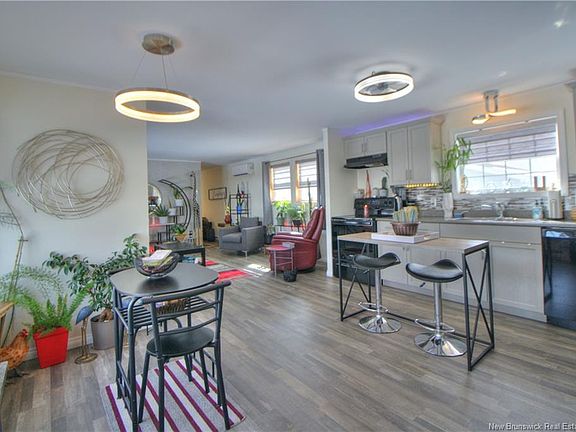 4th image of 22 Perilla St