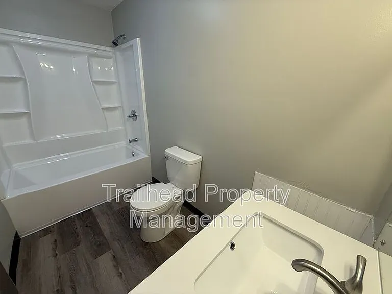 744 S Cedar St #11 — Photo 4