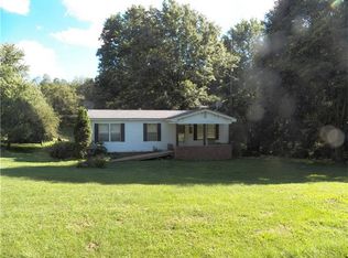 1382 Ross Rd, Avonmore, PA 15618