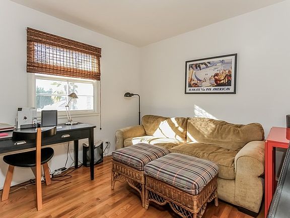 5th image of 3639 Buena Vista St