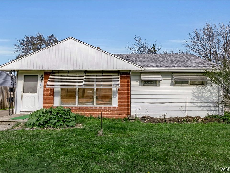 1st image of 15 Kelvin Dr
