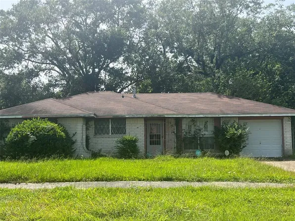 10337 Woodwick Street, Houston, TX 77016