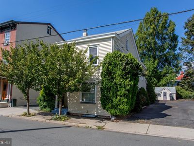 46 Delevan St, Lambertville, NJ, 08530