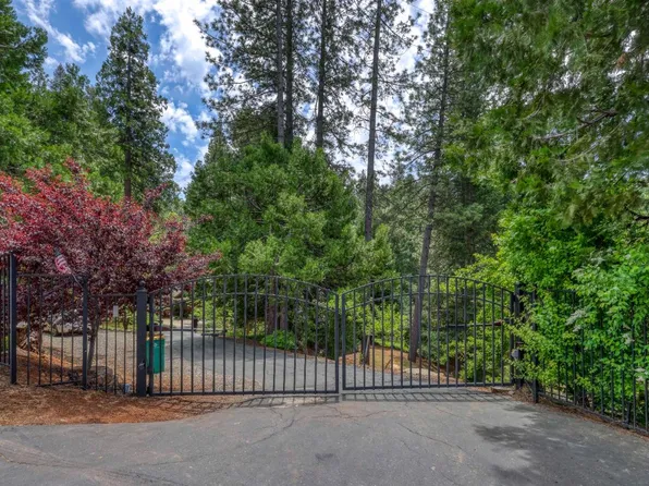 4084 N Canyon Rd, Camino, CA 95709