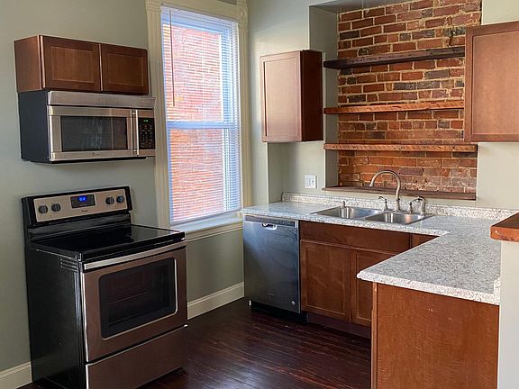 3rd image of 1506 Pullan Ave APT 1
