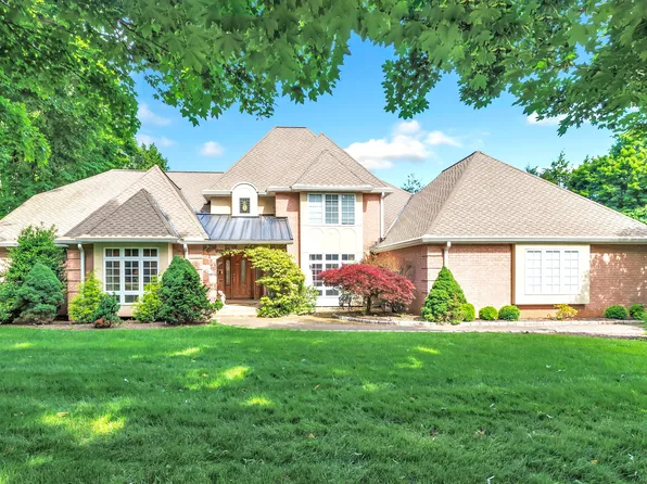 24 Brierwood Drive, Orange, CT 06477
