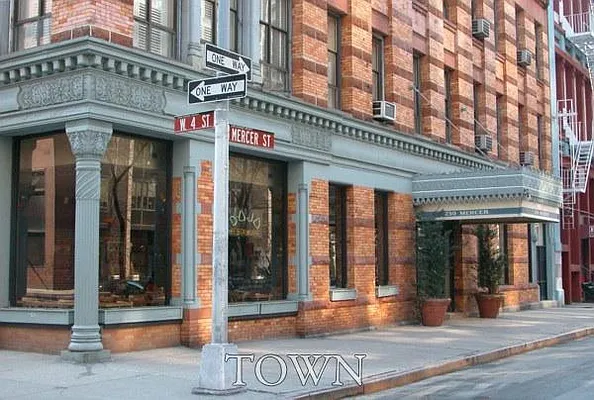 Rented by Town Residential | media 36