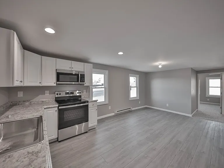 427-431 E Central Ave #431B — Photo 2