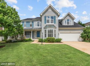 18670 Drummond Pl, Leesburg, VA 20176