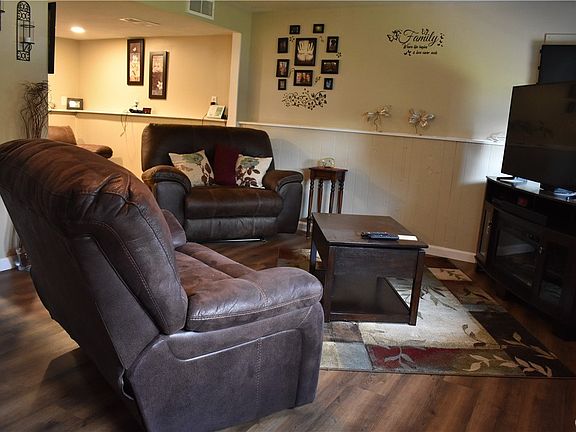 3rd image of 5089 Briarledge Rd