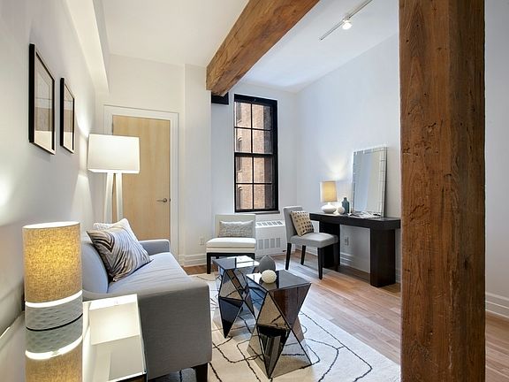 3rd image of 25 Washington St APT 5M