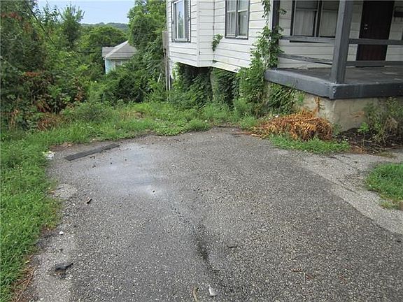 5th image of 5320 Cleveland Ave