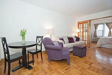 Rented by Manhattan Boutique Real Estate