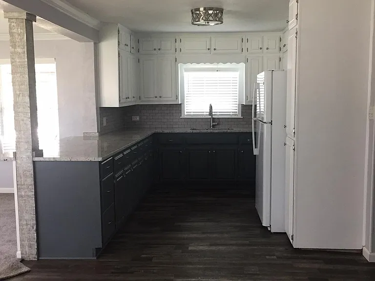 615 Water Well Rd — Photo 2