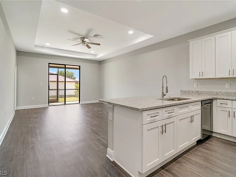 809 Agnes Ave — Photo 7