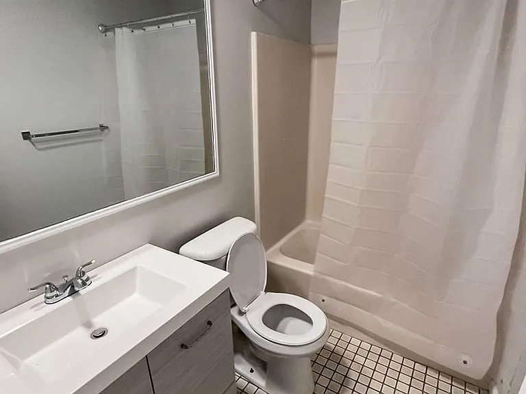 471 Whalley Ave #A — Photo 12