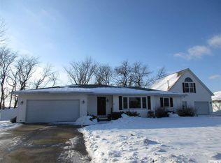 1306 Harrison Plz, Quincy, IL 62305