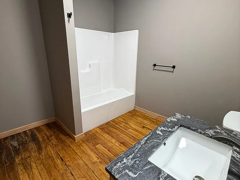 70 Webster St #304 — Photo 6