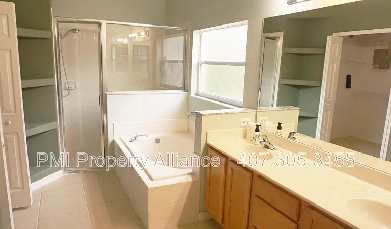 1521 Parkglen Cir — Photo 14
