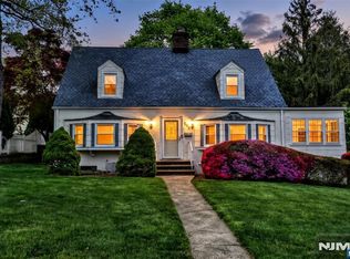 137 Manhattan Avenue, Waldwick, NJ 07463