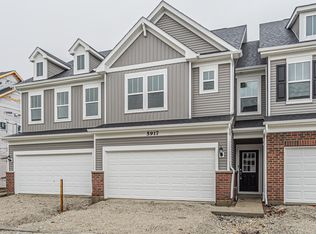 5917 Hawkweed Dr, Naperville, IL 60564