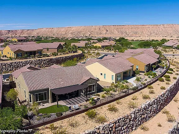 1322 Serenity Ridge Ct — Photo 3