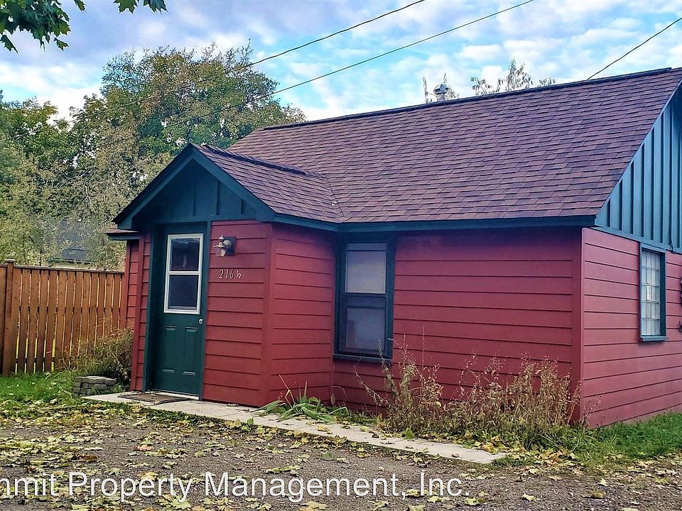 1st image of 216 1/2 Livingston Ave