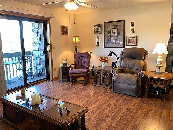 2nd image of 180 Wilshire Dr Unit 90