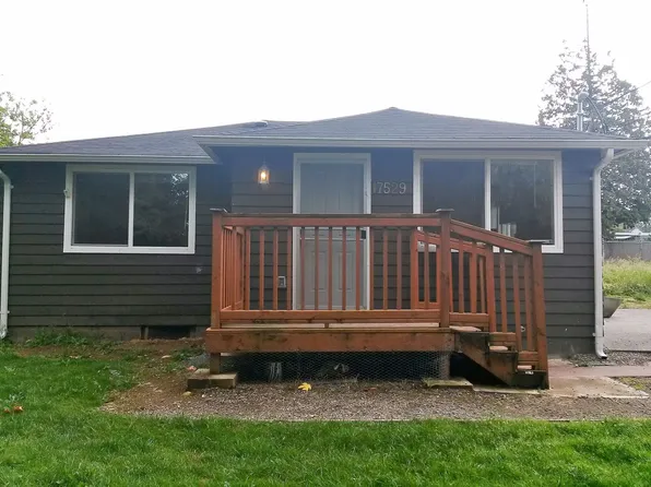 17529 44th Ave W, Lynnwood, WA 98037