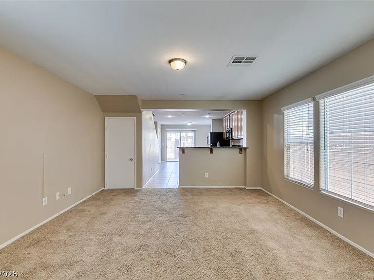 1155 Paradise Garden Dr — Photo 10
