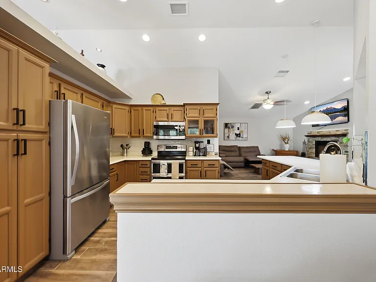 10432 W Avalon Dr — Photo 17