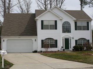 806 Duxbury Cir, Newport News, VA 23602