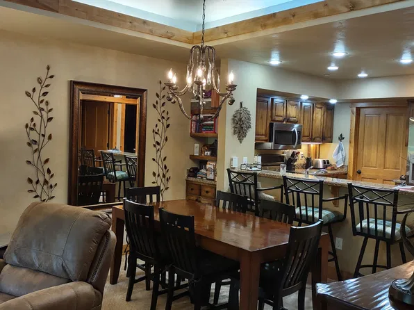 2720 Eagleridge Dr #A106, Steamboat Springs, CO 80487