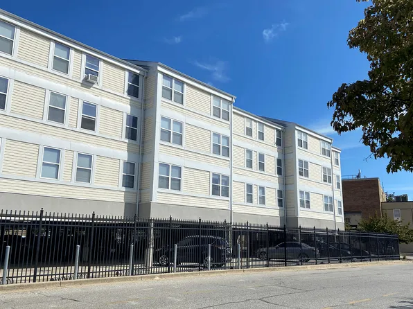 Glen Burnie Town Apartments, 201 Crain Hwy N APT 3J, Glen Burnie, MD 21061